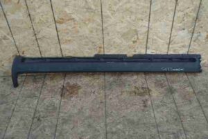 Изображение товара 807 - 00000807 porog plastikovyj levyj Volvo XC70