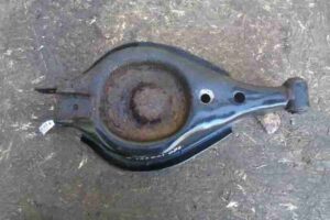 Изображение товара 907 - 00000907 rychag zadnij levyj nizhnij Pontiac Vibe