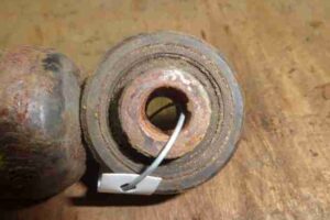 Изображение товара 985 - 00000985 amortizator zadnij levyj Lexus RX 2