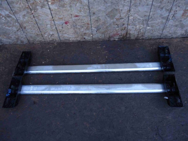 Изображение товара 1014 - 00001014 rejlingi kryshi Toyota Venza