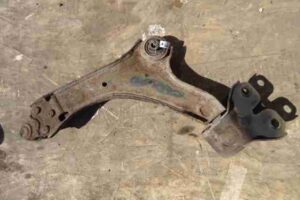 Изображение товара 1069 - 00001069 rychag perednij levyj nizhnij Audi A8 1