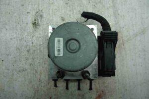 Изображение товара 1071 - 00001071 blok ABS Mercedes CLA 2