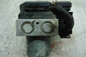 Изображение товара 1071 - 00001071 blok ABS Mercedes CLA