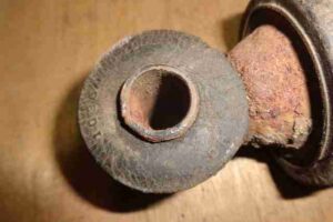 Изображение товара 1110 - 00001110 amortizator zadnij levyj Toyota Venza 2