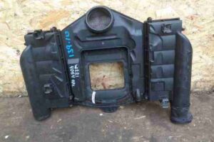 Изображение товара 1112 - 00001112 kryshka dvigatelya dekorativnaya Ford Scorpio 2