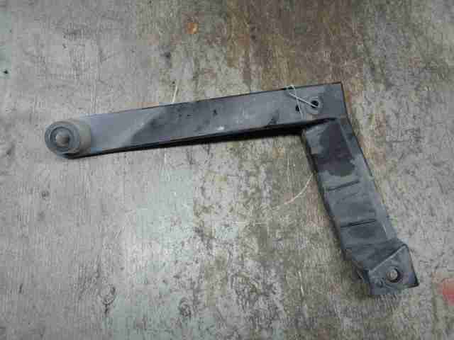 Изображение товара 1249 - 00001249 kronshtejn zadnego bampera Toyota Corolla Matrix