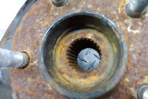 Изображение товара 1384 - 00001384 kulak povorotnyj levyj Peugeot 107 1