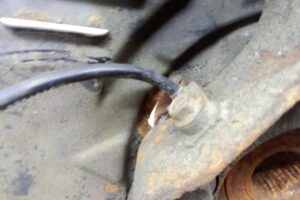 Изображение товара 1384 - 00001384 kulak povorotnyj levyj Peugeot 107 3