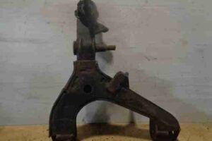 Изображение товара 1471 - 00001471 rychag perednij pravyj nizhnij 3