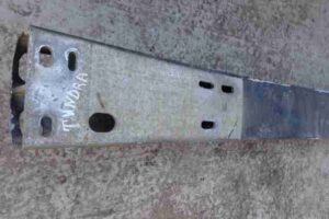 Изображение товара 1488 - 00001488 usilitel bampera perednij Renault Laguna 1