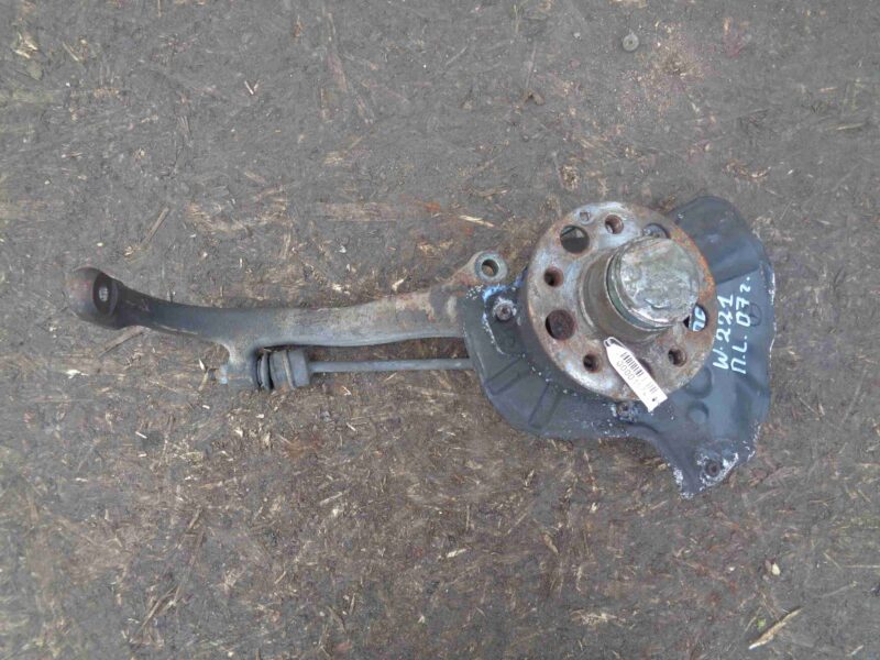 Изображение товара 1574 - 00001574 kulak povorotnyj levyj Ford Scorpio