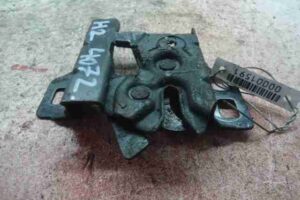 Изображение товара 1591 - 00001591 zamok kapota Toyota Venza 2