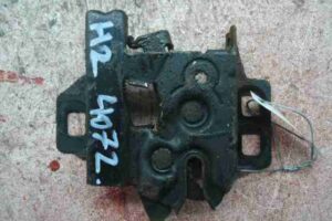 Изображение товара 1591 - 00001591 zamok kapota Toyota Venza 3