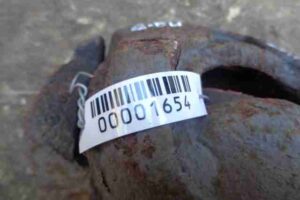 Изображение товара 1654 - 00001654 support perednij levyj Volvo 440 1