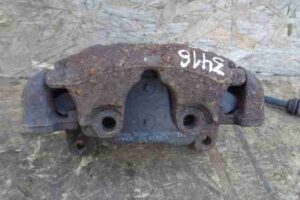 Изображение товара 1654 - 00001654 support perednij levyj Volvo 440 2