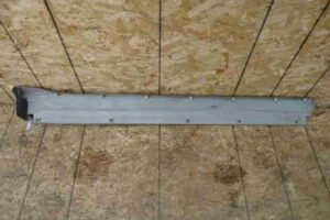 Изображение товара 1800 - 00001800 porog plastikovyj levyj Isuzu Rodeo 1