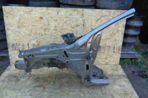 Изображение товара 1813 - 00001813 chetvert perednyaya levaya Ford Kuga 3