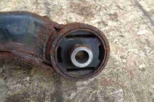 Изображение товара 1836 - 00001836 kronshtejn zadnego reduktora Peugeot 107 2