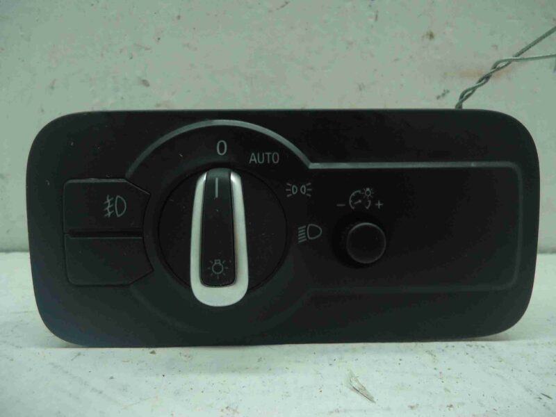 Изображение товара 1849 - 00001849 pereklyuchatel sveta Toyota Corolla Verso