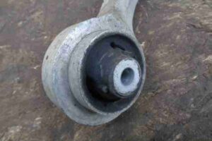 Изображение товара 1887 - 00001887 rychag perednij levyj nizhnij 1