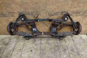 Изображение товара 1976 - 00001976 balka zadnyaya Peugeot 107 1