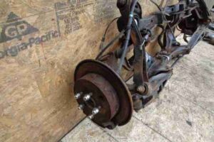 Изображение товара 1976 - 00001976 balka zadnyaya Peugeot 107 2