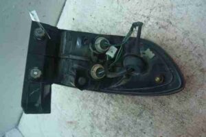 Изображение товара 2142 - 00002142 fonar kryla pravyj Peugeot 306 2