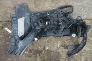 Изображение товара 22103 - 000022103 kreplenie fary pravoj 3