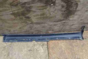 Изображение товара 2212 - 00002212 porog plastikovyj pravyj Volvo XC70 3