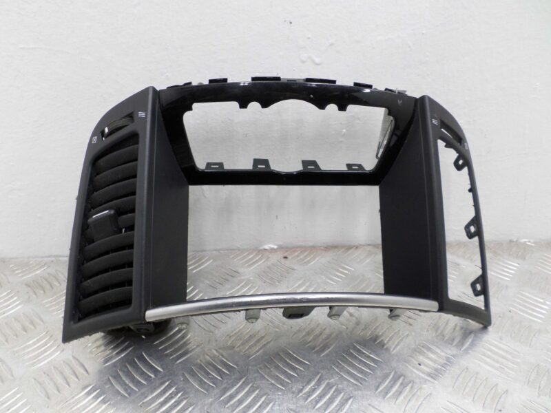 Изображение товара 2397 - 00002397 deflektor obduva salona