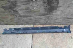 Изображение товара 2492 - 00002492 porog plastikovyj levyj Audi TT 2