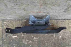 Изображение товара 2514 - 00002514 kronshtejn dvigatelya Ford Explorer 3