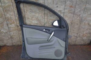 Изображение товара 2551 - 00002551 dver perednyaya levaya Peugeot 406 1