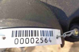 Изображение товара 2564 - 00002564 kryshka dvigatelya dekorativnaya Lexus GS 1