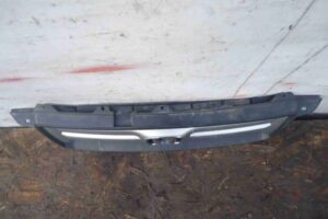 Изображение товара 2658 - 00002658 reshetka radiatora Volkswagen Amarok 3