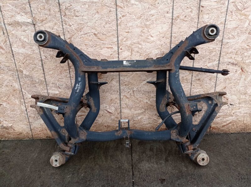 Изображение товара 2694 - 00002694 balka zadnyaya Toyota Corolla Verso