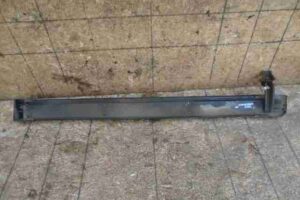 Изображение товара 27131 - 000027131 podnozhka levaya SEAT Leon 1