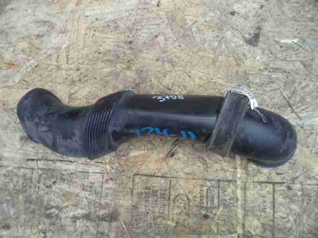 Изображение товара 2763 - 00002763 patrubok vozdushnogo filtra