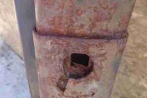 Изображение товара 2780 - 00002780 usilitel bampera perednij Peugeot 406 1