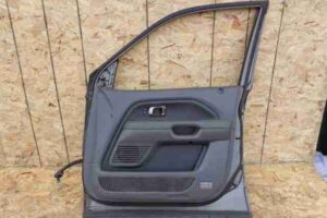 Изображение товара 2821 - 00002821 dver perednyaya pravaya Volkswagen Amarok 1