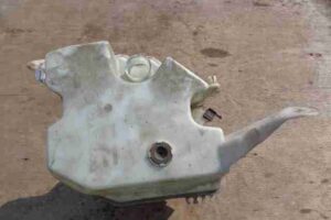 Изображение товара 2837 - 00002837 bachok omyvatelya Volvo V50 3