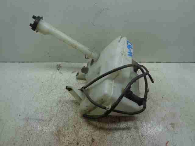 Изображение товара 2904 - 00002904 bachok omyvatelya Hyundai i40