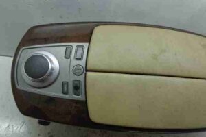 Изображение товара 3257 - 00003257 podlokotnik Mercedes GL 1