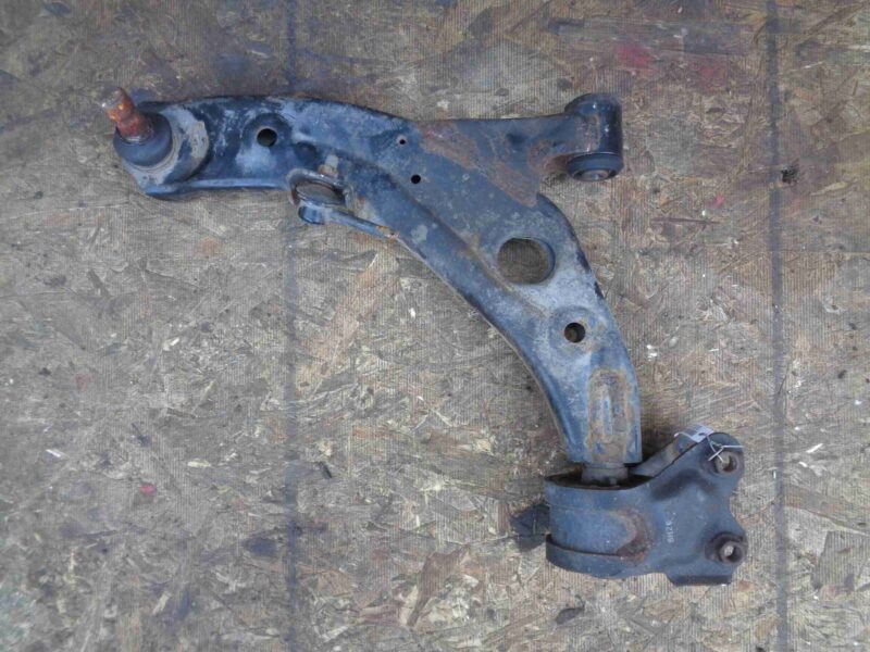 Изображение товара 3300 - 00003300 rychag perednij levyj nizhnij Citroen Berlingo