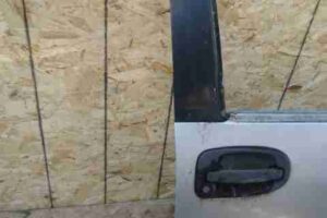 Изображение товара 3305 - 00003305 dver perednyaya pravaya Lincoln Navigator 3