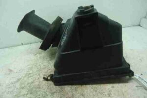 Изображение товара 3352 - 00003352 korpus vozdushnogo filtra SAAB 9 3 3