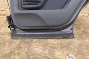 Изображение товара 3374 - 00003374 dver zadnyaya pravaya Volkswagen Amarok 3