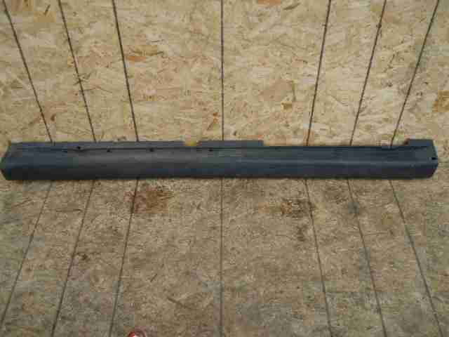 Изображение товара 3411 - 00003411 porog plastikovyj pravyj Volvo 850