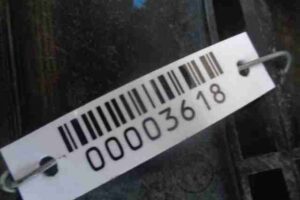 Изображение товара 3618 - 00003618 kryshka dvigatelya dekorativnaya Peugeot 107 2