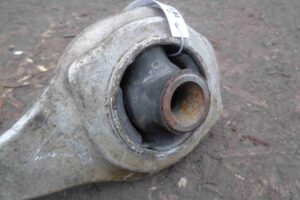 Изображение товара 3679 - 00003679 rychag perednij pravyj nizhnij Ford Scorpio 2